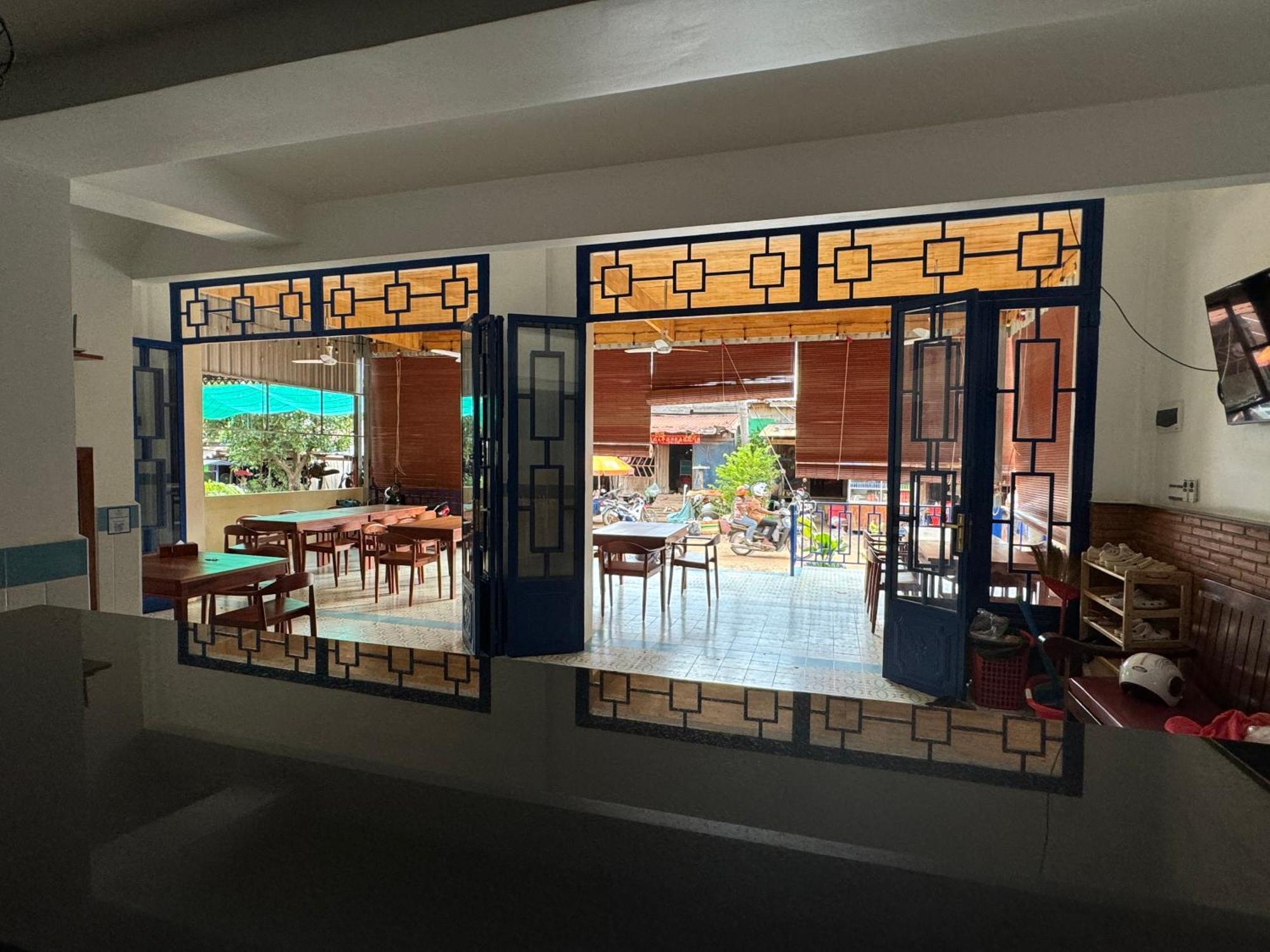 Dary'S Village Guesthouse & Restaurant Phumi Chong Kaoh Eksteriør bilde